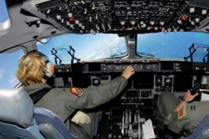 &Uuml;niversiteli işsizler 1.5 yılda pilot oluyor