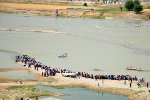 Dicle Nehri'ne giren &ccedil;ocuk kayboldu