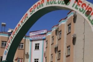Diyarbakırspor, kul&uuml;p binasını tahliye ediyor