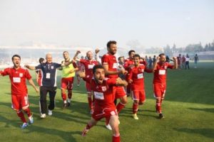 "Ahmet Şahin'in kalmasını istiyoruz"