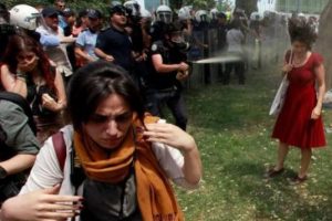 Biber gazı ilk kez 'silah' olarak tanımlandı