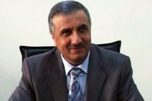 Ak Partili eski başkana bı&ccedil;aklı saldırı