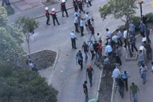 Sopayla saldıranlar polis &ccedil;ıktı