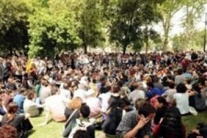 Gezi Parkı'nda internet neden aksıyor