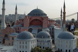 Miniat&uuml;rk'e iki yeni tarihi eser eklendi