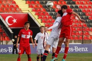 U16'nın şampiyonluk g&uuml;n&uuml;
