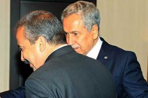 O g&ouml;r&uuml;şmenin perde arkası ortaya &ccedil;ıktı