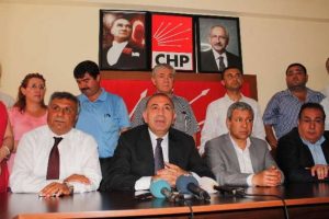 CHP'li Tekin'den G&uuml;l ve Arın&ccedil;'a teşekk&uuml;r