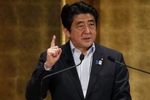 Japonya Başbakanı yeni canlandırma paketini a&ccedil;ıkladı