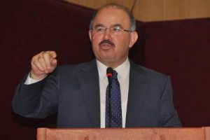 "Başbakan'ın g&ouml;vde g&ouml;sterisine ihtiyacı yok"
