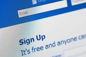 Facebook kullanıcıları dikkat! Banka hesaplarınız boşaltılabilir