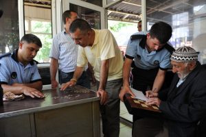 İthal dilencinin &uuml;zerinden bakın ne &ccedil;ıktı!