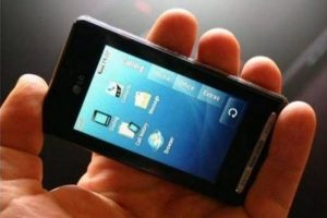 Gizli emirle milyonlarca telefon takip altında