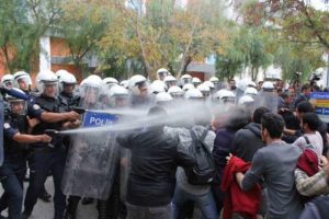 Biber gazı sağlığı nasıl etkiler?
