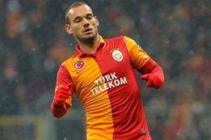 Galatasaray Sneijder'i g&ouml;zden &ccedil;ıkardı
