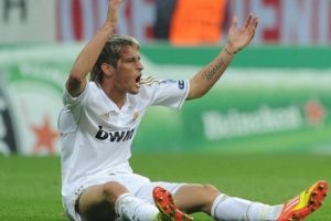 Monaco'dan Fabio Coentrao'ya yakın markaj