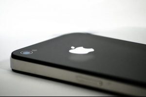 iPhone 4'e yasak gelebilir