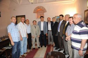D&uuml;ndar'a muhtarlardan  ziyaret