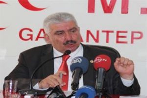İktidar siyasi &ouml;mr&uuml;n&uuml; tamamladı"