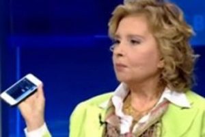 Nazlı Ilıcak katıldığı canlı yayında ilgin&ccedil; ifadeler kullandı
