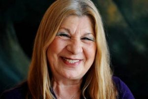 Ayla Algan: &Uuml;lke karıştırılmaya &ccedil;alışılıyor
