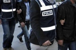 Fuhuş operasyonunda 2 astsubaya tutuklama