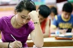 &Ouml;ğrenciler SBS'ye girecek, eylemler sessiz olmalı