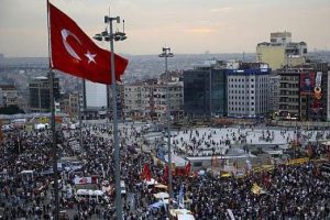 Gezi protestolarına pazartesiden &ouml;nce m&uuml;dahale yok