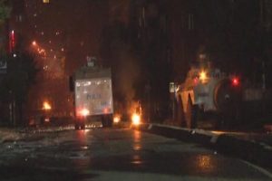 'Gezi'de sakin gece Gazi'de &ccedil;atışma