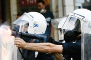 Gezi Parkı polisi o anda bakın ne hissetmiş