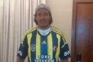 Brono Alves Fenerbah&ccedil;e ile s&ouml;zleşme imzaladı