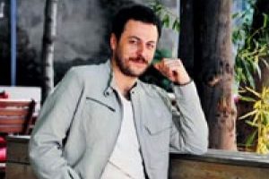 Dizi ya da film diye ayırmam &ccedil;alışırım