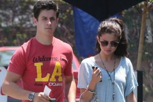Selena Gomez'i Justin Bieber unuttu mu