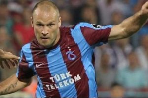Trabzon'da yaprak d&ouml;k&uuml;m&uuml;! Resmi a&ccedil;ıklama!
