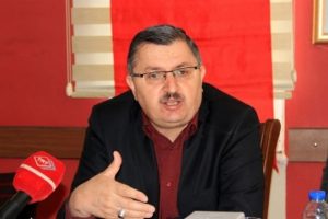 Memur-Sen Başkanından 's&ouml;zleşmeli personel' a&ccedil;ıklaması