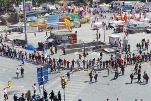 CHP'li 20 vekil Gezi'de sabahlayacak