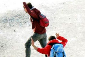 Mutlu: Gelin &ccedil;ocuklarınızı alın, can g&uuml;venlikleri yok