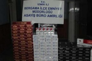 İzmir'de g&uuml;mr&uuml;k ka&ccedil;ağı sigara ele ge&ccedil;irildi