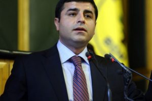 'Buradan bir darbe &ccedil;ıkarabilir miyiz' hesabı i&ccedil;indeler