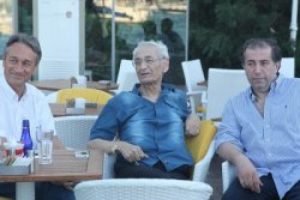 Adnan Şenses'ten Gezi Parkı a&ccedil;ıklaması