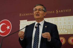 'H&uuml;k&uuml;met Kandil ile Taksim'i karıştırdı'
