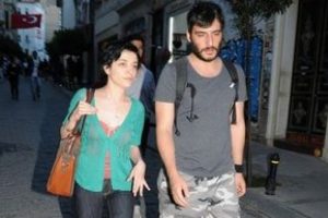 Bu ne hız Vasfiye Teyze?