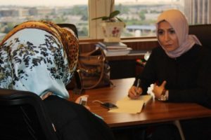 Başbakan Erdoğan'ın 'Yerlerde s&uuml;r&uuml;klediler' dediği anneden a&ccedil;ıklama