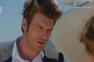 Tatlıtuğ'un Kuzey G&uuml;ney'deki İngilizce performansı