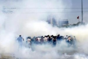Gezi parkı olaylarında g&ouml;zaltına alınan 42 kişi adliyede