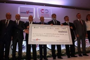 Bakan Yıldız'dan elektrik m&uuml;jdesi