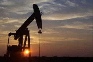 Yeni Petrol Kanunu'nda b&uuml;y&uuml;k sakınca