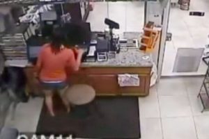 Benzin almaya gitti, şeytana uydu!