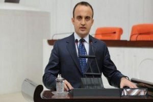 Turan: CHP milletle y&uuml;r&uuml;yene diktat&ouml;r dedi