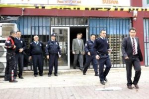 Maskeli gasp&ccedil;ıları teşhis edemeyince...
